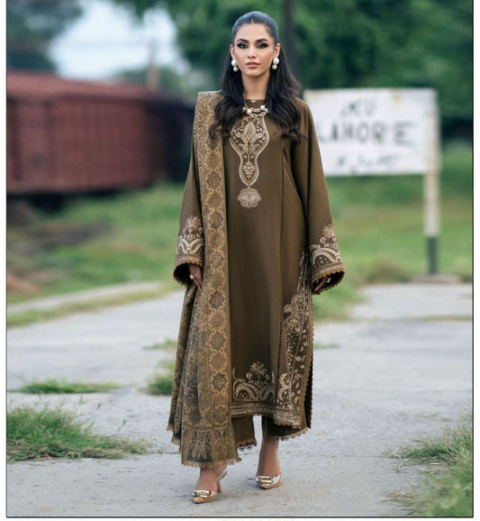 Winter 2025 Elegant 3-Piece Dhank Embroidered Suit with Pashmina Printed Shawl